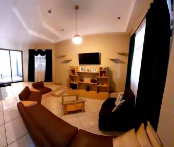 Valiosa propiedad con apartamentos, casa espaciosa con 2 apartamentos en Residencial, Tres Ríos, tot Valiosa propiedad con apartamentos, casa espaciosa con 2 apartamentos en Residencial, Tres Ríos, tot