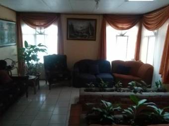 V#226 Segura Casa en Venta/San Rafael-Heredia