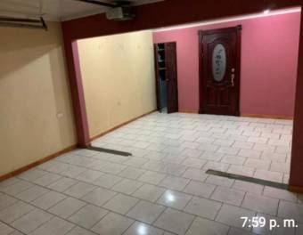 Bonita casa de 3Pisos  en  Venta, SanSebastián  CG-21-659