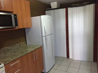 V#538 Lindo Apartamento en Alquiler en Condominio Bosque Real