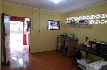 House for sale central location in Guapiles, Pococí
