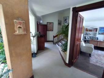 Preciosa casa a la venta A.L. 22-494