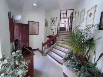 Preciosa casa a la venta A.L. 22-494