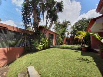 Preciosa casa a la venta A.L. 22-494