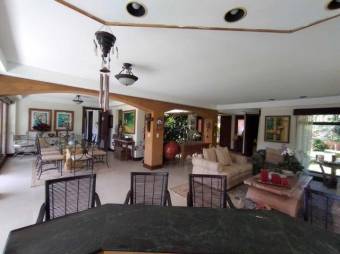 Preciosa casa a la venta A.L. 22-494