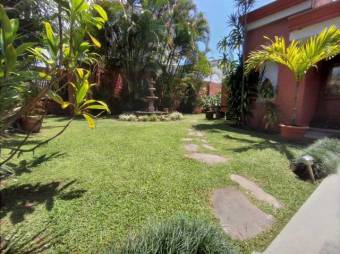 Preciosa casa a la venta A.L. 22-494