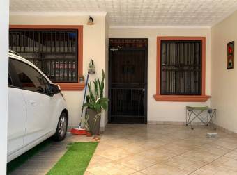 se vende casa en giralda Alajuela excelente ubicación  21-133