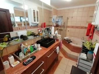 MLS-22-26 VENTA CASA ESCAZU SAN JOSE MLS-22-26 VENTA CASA ESCAZU SAN JOSE