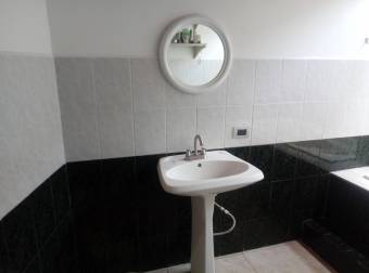 Fabulosa casa 2 Niveles en Venta, Guapiles  CG-20-1534