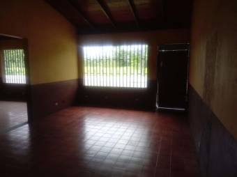 Excelente Local Comercial en Venta, Guapiles    CG-20-1422, $ 158,000, 5, Limón, Pococí