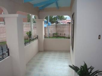 Moderna casa familiar en Venta, Grecia   CG-20-1742