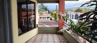 Moderna casa familiar en Venta, Guapiles  CG-21-1431