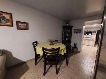 Casa en Venta en Alajuela, Alajuela. RAH 22-1792