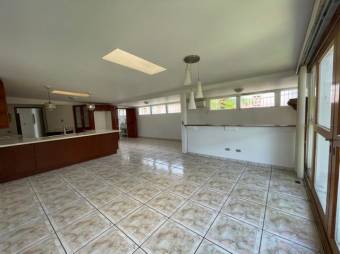 MLS-23-667 VENTA CASA CIUDAD COLON SAN JOSE 