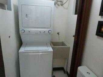 Apartamento enh Venta en Ulloa, Heredia. RAH 21-564