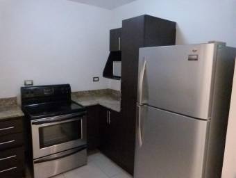 Apartamento enh Venta en Ulloa, Heredia. RAH 21-564