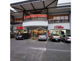 SE ALQUILA BODEGA COMERCIAL EN PLAZA ROHRMOSER, PAVAS