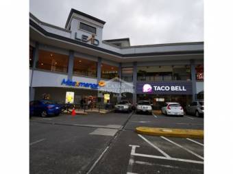 SE ALQUILA BODEGA COMERCIAL EN PLAZA ROHRMOSER, PAVAS