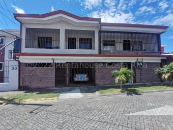 Se vende casa con dos apartamentos en Barva Heredia 22-2249