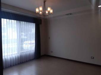 MLS-22-144  VENTA CASA SANTA ANA SAN JOSE