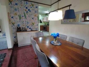 Casa en venta en Alajuela Centro. RAH 22-1283