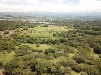 Se vende finca de 35,900m2 mayormente planos en el coyol 3km de riteve 20-1571