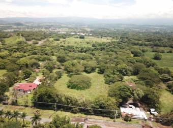 Se vende finca de 35,900m2 mayormente planos en el coyol 3km de riteve 20-1571