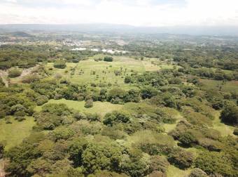 Se vende finca de 35,900m2 mayormente planos en el coyol 3km de riteve 20-1571