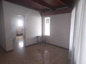 Se Vende Casa de una planta en Rohrmoser, San José 