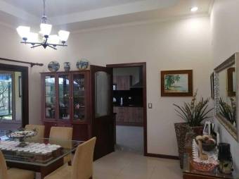 MLS-23-628 VENTA CASA SANTA ANA SAN JOSE