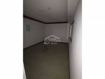 SE ALQUILA LOCAL COMERCIAL EN PLAZA ROHRMOSER, PAVAS