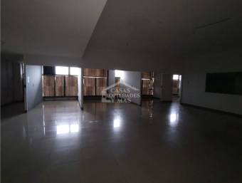 SE ALQUILA LOCAL COMERCIAL EN PLAZA ROHRMOSER, PAVAS