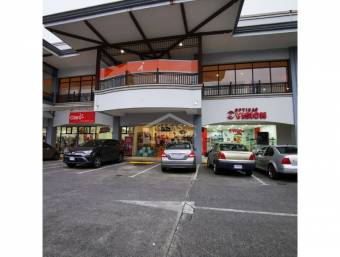 SE ALQUILA LOCAL COMERCIAL EN PLAZA ROHRMOSER, PAVAS