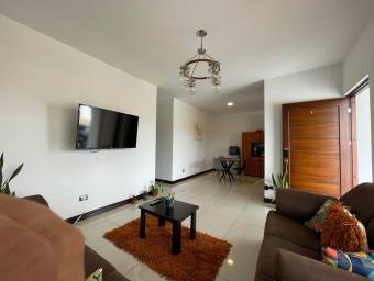 se alquila casa con patio en el coyol alajuela 23-730