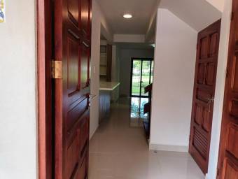 Casa en Venta en Belén, Heredia. RAH 23-701