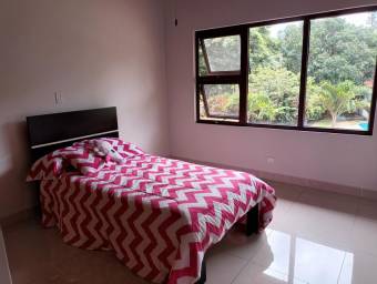 Casa en Venta en Belén, Heredia. RAH 23-701