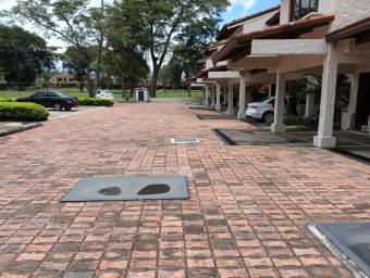 Casa en Alquiler en Belén, Heredia. RAH 23-700