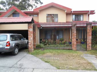 Sale House 2 Floors Gated Residential Los Sitios Moravia