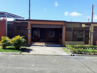 Casa en Venta en Cartago Centro. RAH 22-1048