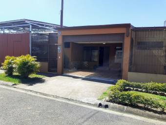 Casa en Venta en Cartago Centro. RAH 22-1048