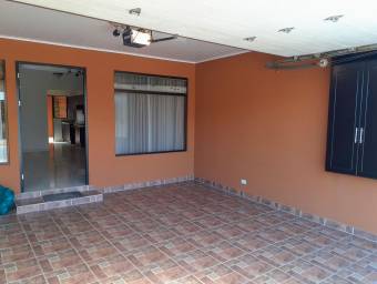 Casa en Venta en Cartago Centro. RAH 22-1048