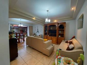 MLS-23-33 VENTA CASA SAN FRANCISCO HEREDIA