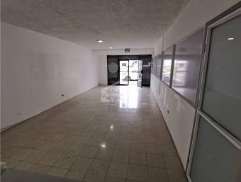 SE ALQUILA LOCAL COMERCIAL EN SAN JOSE CENTRO