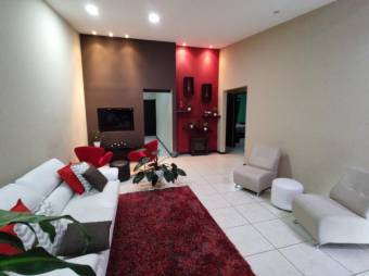 MLS-24-603 VENTA CASA MORAVIA SAN JOSE