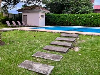 Se vende lote de 545m2 en privilegiada zona de Guácima de Alajuela 24-487