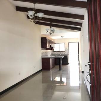 MLS-24-607 VENTA CASA ASERRI SAN JOSE