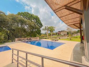 Se vende lote ubicado en exclusivo condominio de San Rafael de Alajuela 23-3173