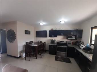 VENTA DE CASA, CARTAGO, QUEBRADILLA, CONDOMINIO LA RUEDA