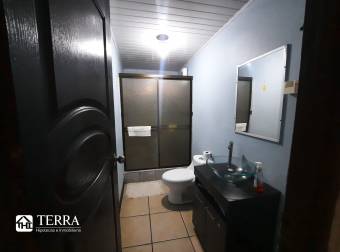 SE VENDE CASA EN SAN PABLO DE HEREDIA, 5 HABITACIONES, ZONA VERDE