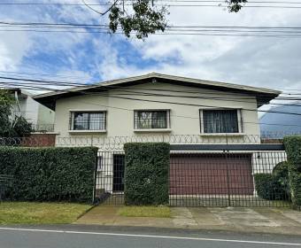 Casa a la venta ubicada en San Rafael de Escazú.